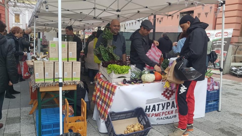 Мандра от високо в Родопите слиза на фермерски пазар в Пловдив