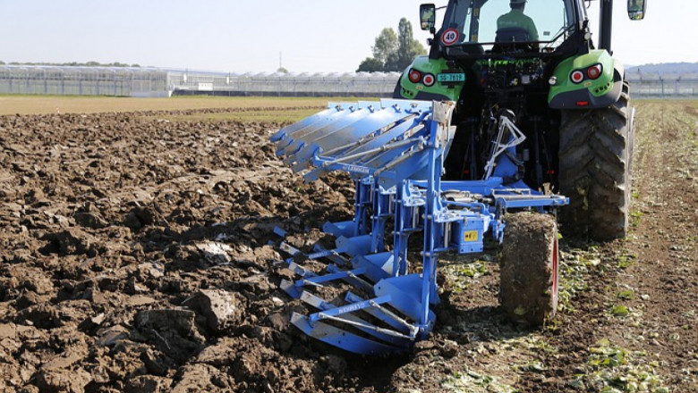Bloomberg: Как фермерите да се справят, независимо от климата и световната икономика?