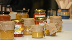 Пчелари се обединяват в търсене на директен пазар - Снимка 1