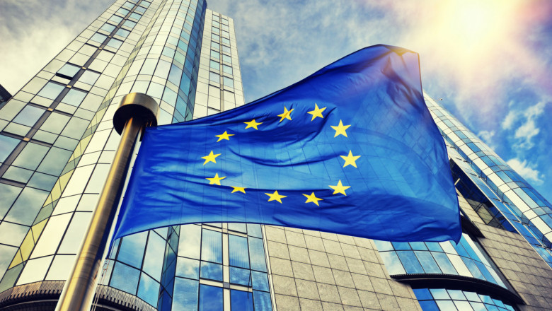 Евродепутати притискат ЕК да бръкне в резерв от половин милиард евро