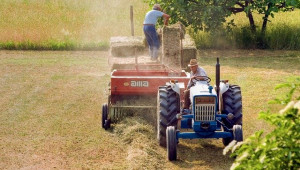Фермери, подготовете трактора за сезона