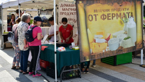 Фермерският пазар във Враца става постоянен - Снимка 7