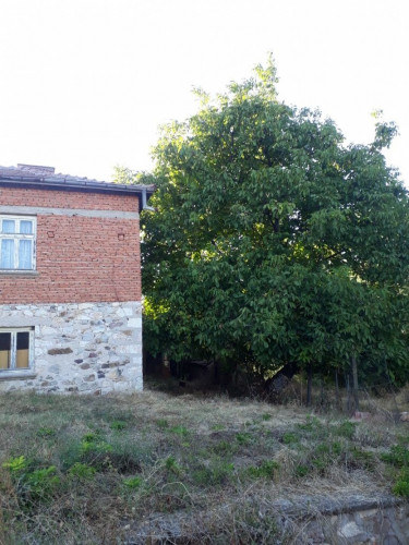 Къща в с.Белица - Снимка 2