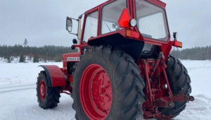 Ценител плати 158 000 лв. за 44-годишен трактор - Снимка 2
