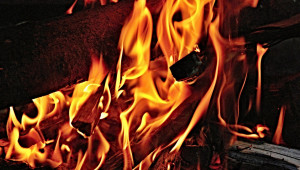 Непредпазливо боравене с открит огън е най-честата причина за пожари