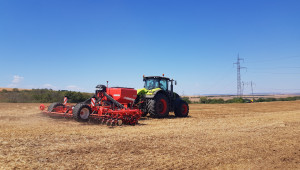 Професионални машини за професионални земеделци показа Универсал НВГ - Снимка 7