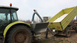 Заводът за торове в Димитровград не знае дали ще работи и през април