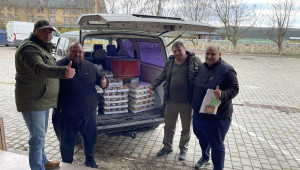 Зърнопроизводители с дарение за бежанците от войната в Украйна