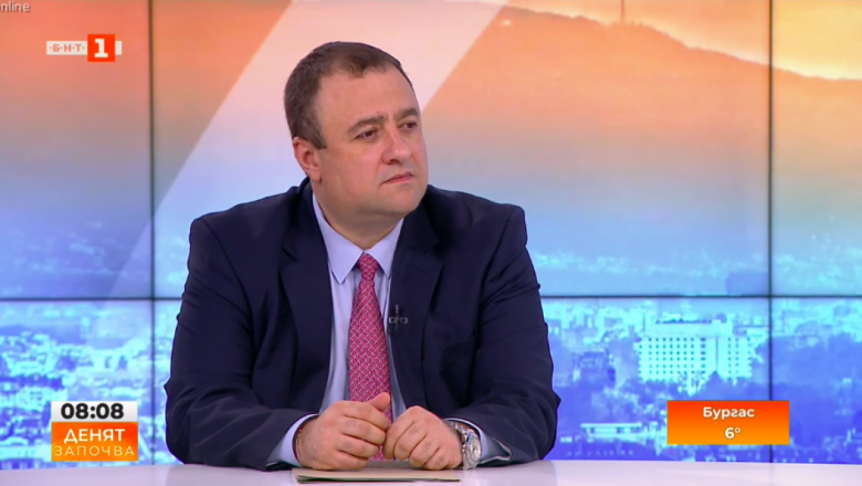Министър Иванов: Нямаме подадено нито едно заявление за животновъд, който е фалирал