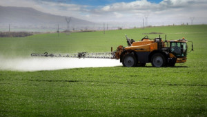 Пресечена е онлайн търговия на неразрешени пестициди