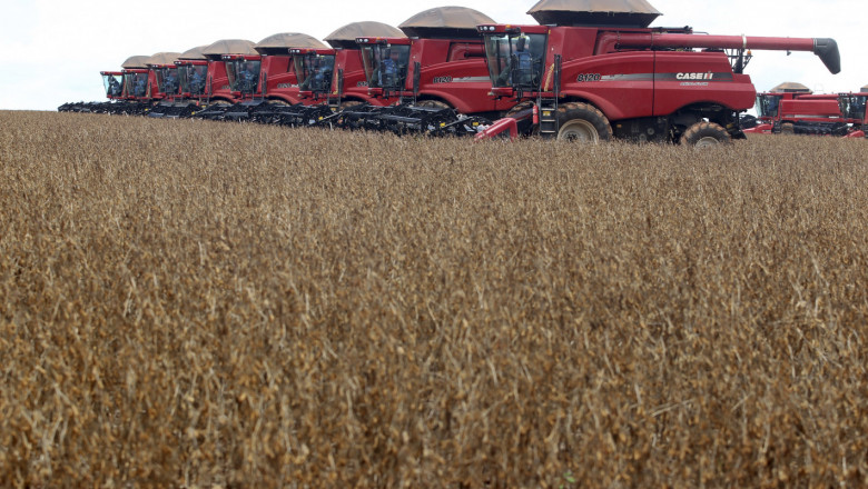 Турция: Споразумението за износа на зърно може да възобнови преговорите между Русия и Украйна