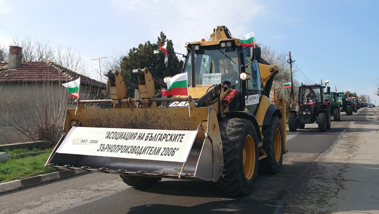 Поредна блокада край Кардам: Зърнопроизводителите спряха украински и молдовски тирове