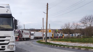 През последната седмица: Засилен трафик на тирове от Украйна и Молдова - Снимка 1
