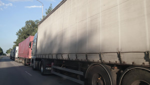 През последната седмица: Засилен трафик на тирове от Украйна и Молдова - Снимка 2