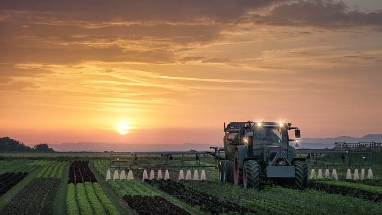 И двата най-големи пазара за земеделски машини в Европа се разколебаха
