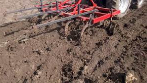 Предсеитбена обработка на почвата намалява внасянето на пестициди - Agri.bg