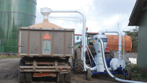 Датски машини за семепочистване и пневматично товарене на зърно Kongskilde - Снимка 3