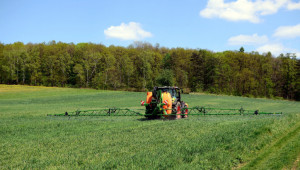 Брюксел направи крачка назад за намаляването на пестицидите - Agri.bg