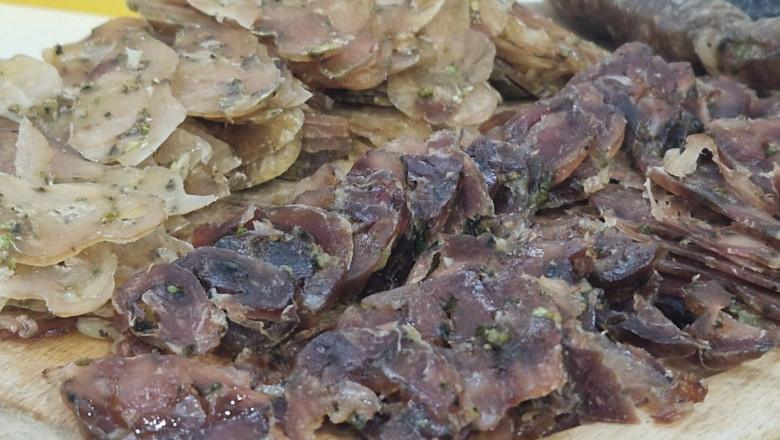 Колбас тип Барсак - начин за оползотворяване на месото от възрастни животни