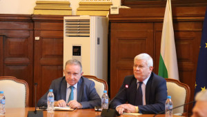 Министър Вътев: Обединението на земеделските производители ще доведе до ефективност и силно пазарно присъствие - Снимка 1