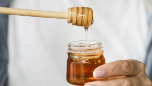 Експерт: Всеки по веригата има възможност да фалшифицира пчелния мед - Agri.bg